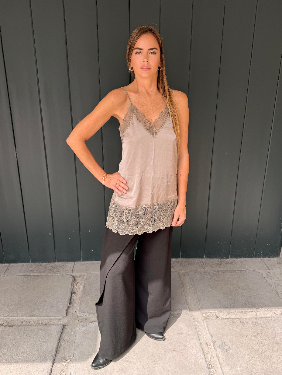 AMELIE LACE CAMI- MUSHROOM TAUPE