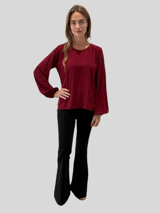 BLACK FLARE PANTS
