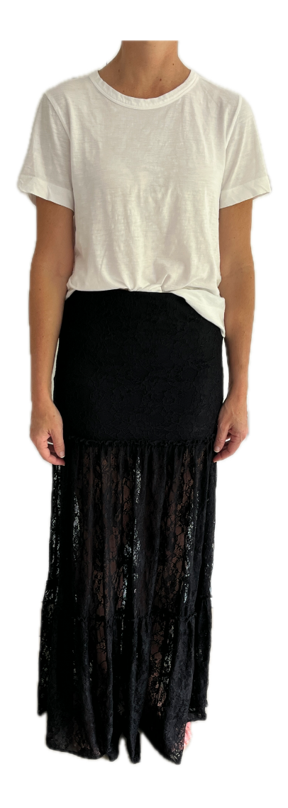 BLACK LACE SKIRT