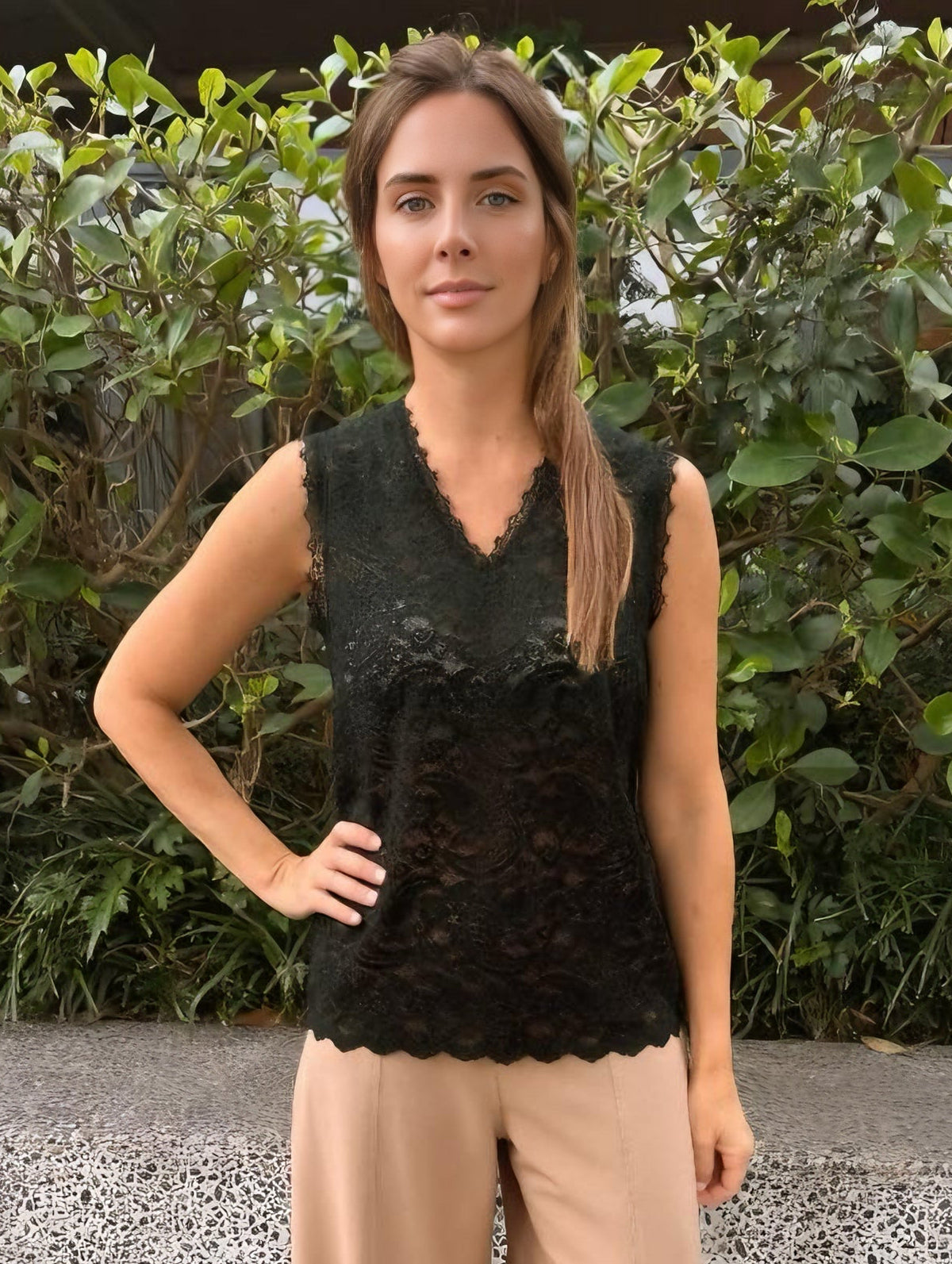 AMALFI LACE TOP - BLACK