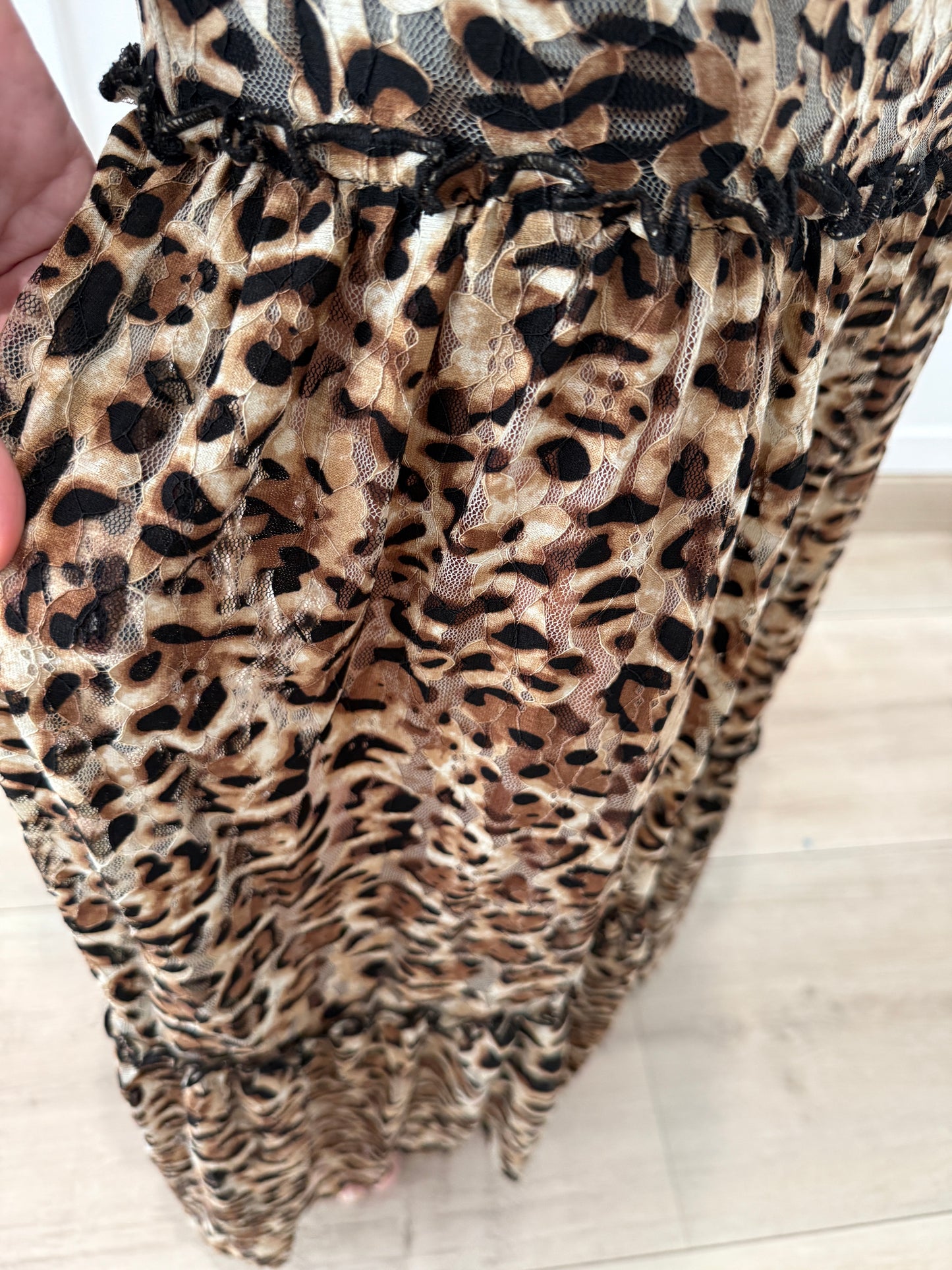 ANIMAL PRINT LACE SKIRT